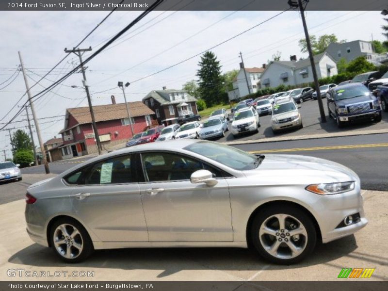 Ingot Silver / Charcoal Black 2014 Ford Fusion SE