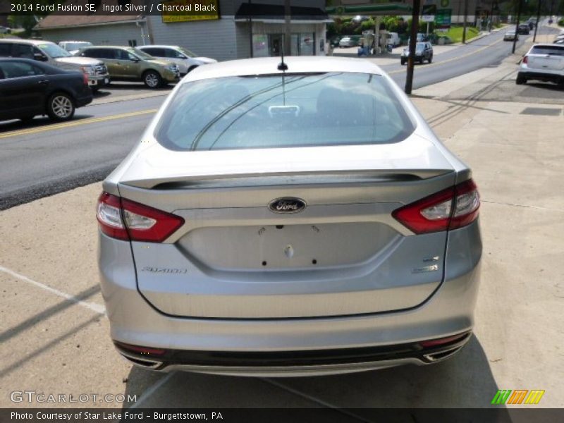 Ingot Silver / Charcoal Black 2014 Ford Fusion SE