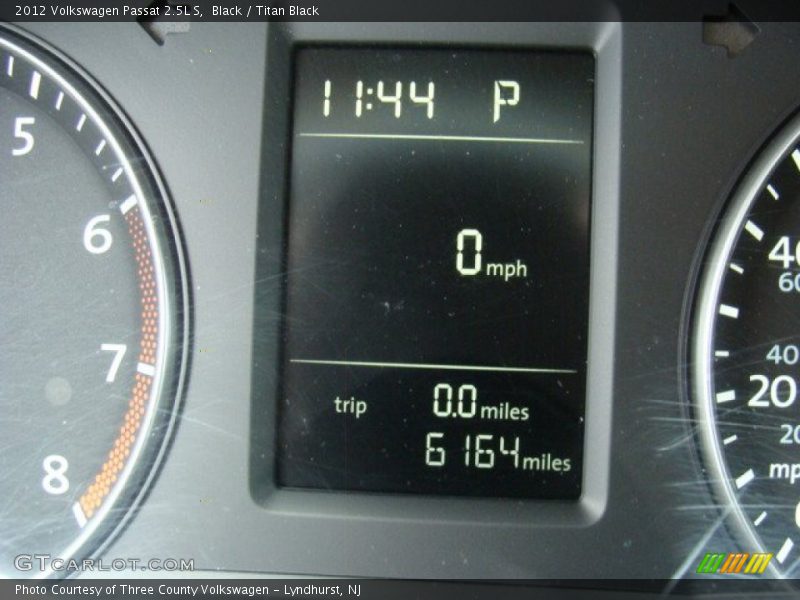 Black / Titan Black 2012 Volkswagen Passat 2.5L S