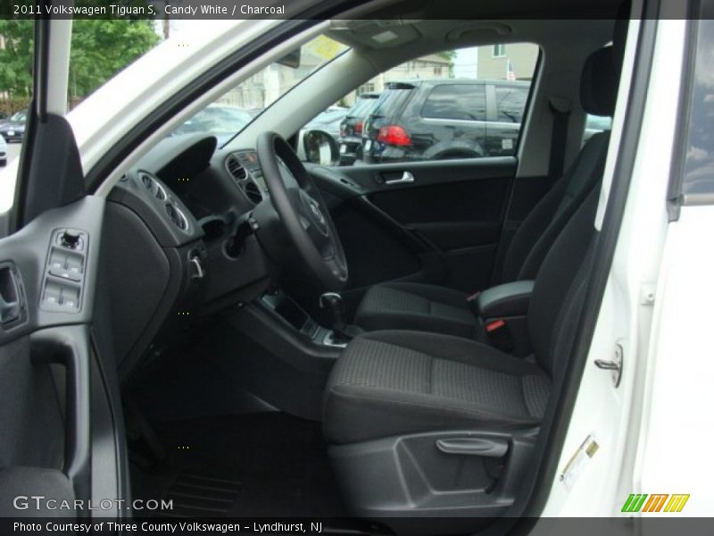 Candy White / Charcoal 2011 Volkswagen Tiguan S
