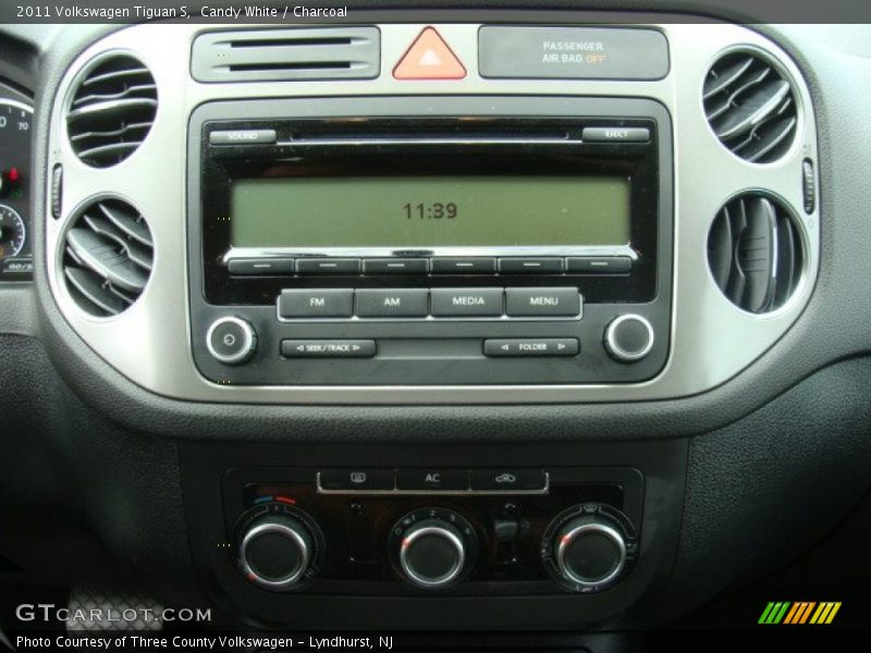 Candy White / Charcoal 2011 Volkswagen Tiguan S