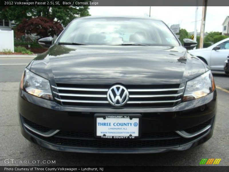 Black / Cornsilk Beige 2012 Volkswagen Passat 2.5L SE