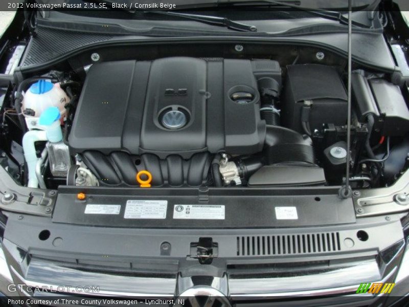 Black / Cornsilk Beige 2012 Volkswagen Passat 2.5L SE