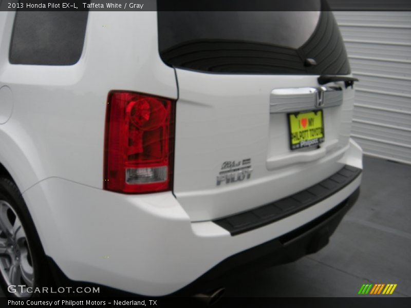 Taffeta White / Gray 2013 Honda Pilot EX-L