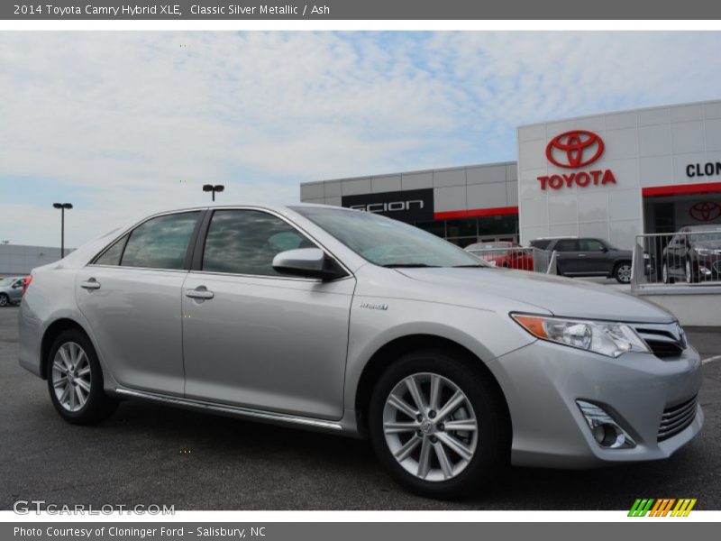 Classic Silver Metallic / Ash 2014 Toyota Camry Hybrid XLE