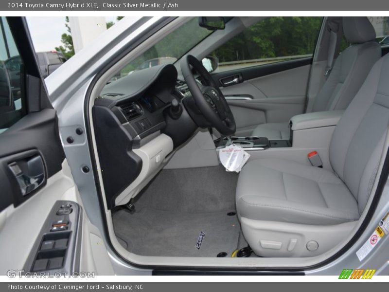 Classic Silver Metallic / Ash 2014 Toyota Camry Hybrid XLE