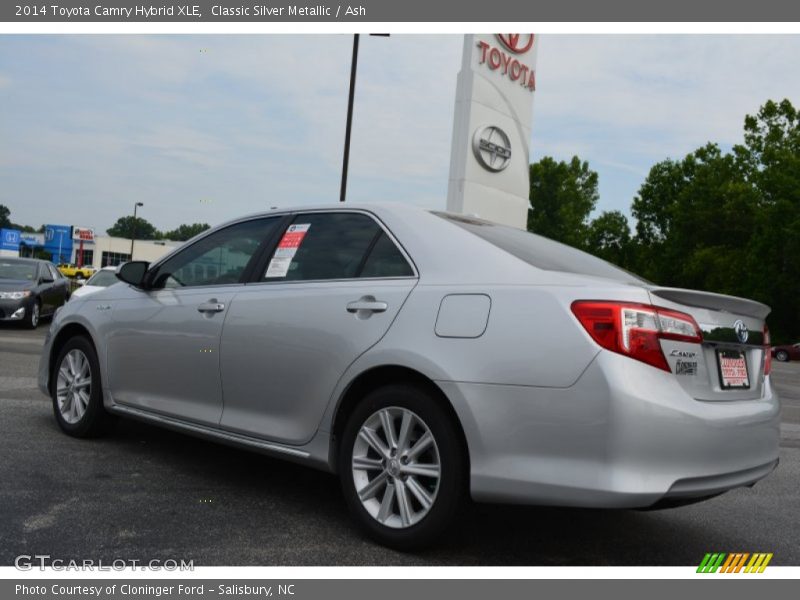 Classic Silver Metallic / Ash 2014 Toyota Camry Hybrid XLE