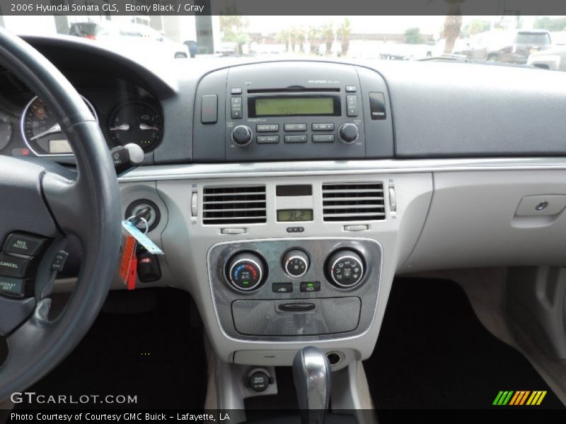 Ebony Black / Gray 2006 Hyundai Sonata GLS