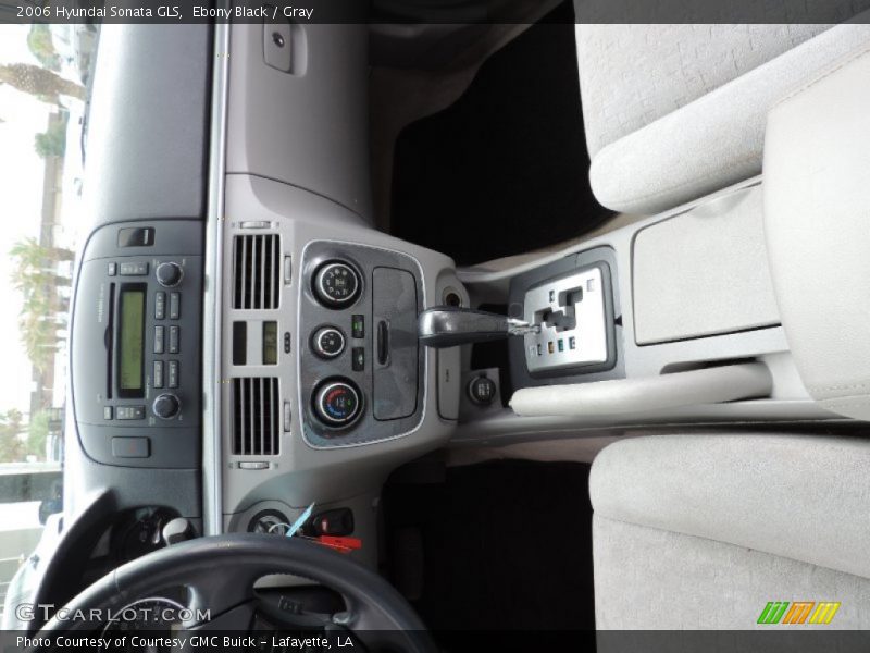 Ebony Black / Gray 2006 Hyundai Sonata GLS
