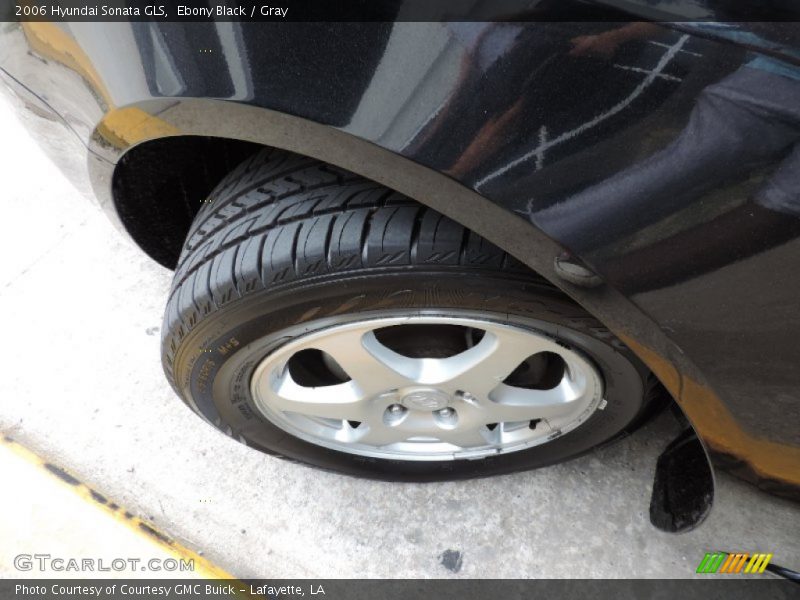 Ebony Black / Gray 2006 Hyundai Sonata GLS