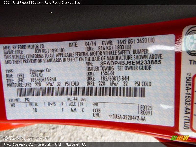 Race Red / Charcoal Black 2014 Ford Fiesta SE Sedan