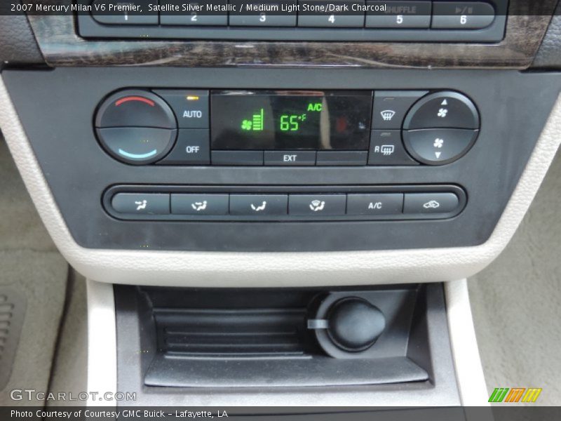 Satellite Silver Metallic / Medium Light Stone/Dark Charcoal 2007 Mercury Milan V6 Premier