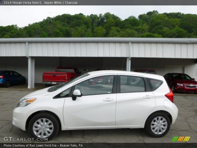 Aspen White / Charcoal 2014 Nissan Versa Note S