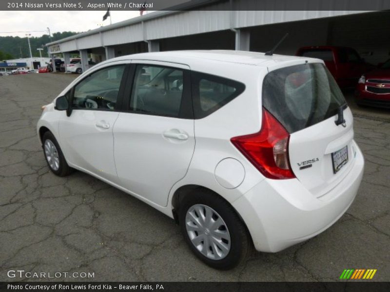Aspen White / Charcoal 2014 Nissan Versa Note S