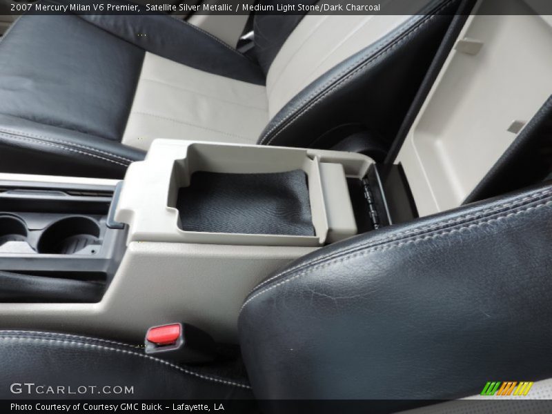 Satellite Silver Metallic / Medium Light Stone/Dark Charcoal 2007 Mercury Milan V6 Premier