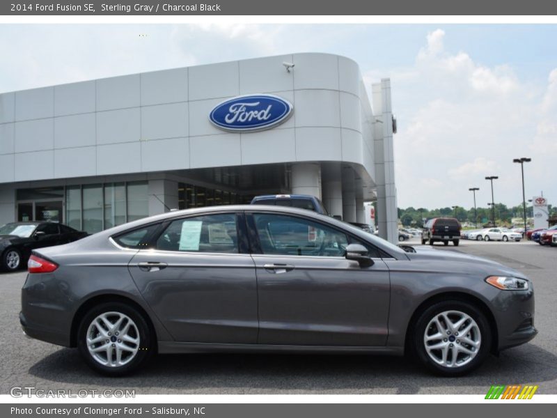 Sterling Gray / Charcoal Black 2014 Ford Fusion SE