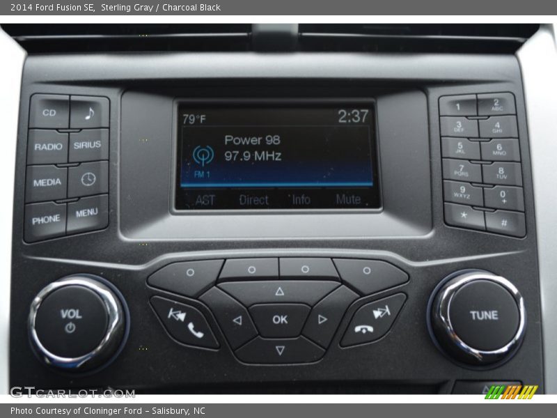Sterling Gray / Charcoal Black 2014 Ford Fusion SE