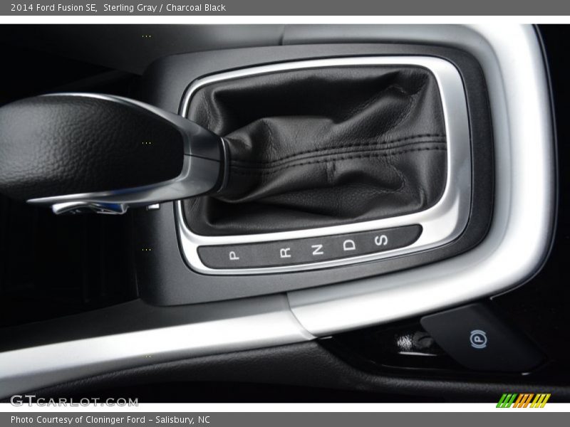 Sterling Gray / Charcoal Black 2014 Ford Fusion SE