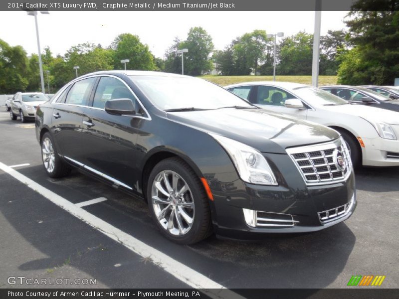 Front 3/4 View of 2014 XTS Luxury FWD