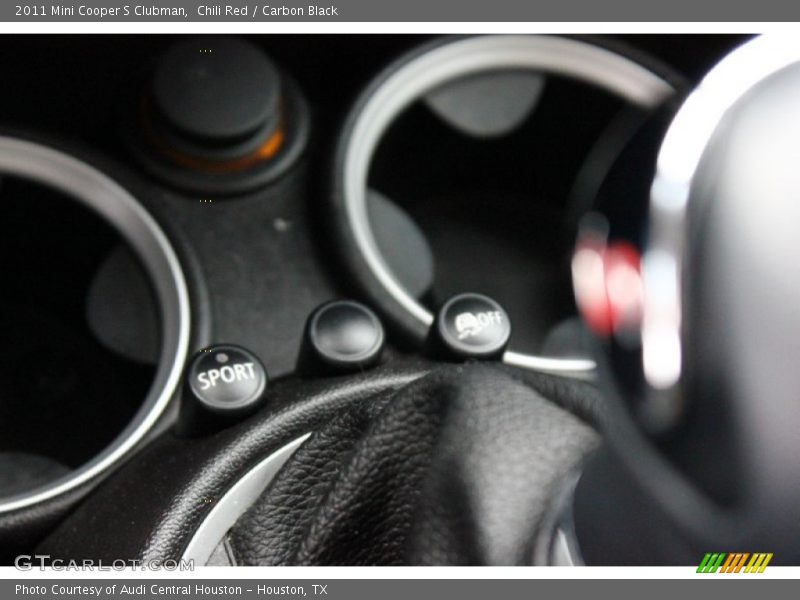 Chili Red / Carbon Black 2011 Mini Cooper S Clubman