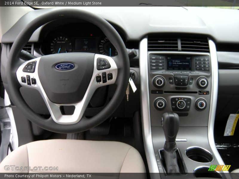Oxford White / Medium Light Stone 2014 Ford Edge SE