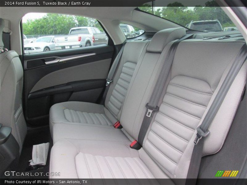 Tuxedo Black / Earth Gray 2014 Ford Fusion S
