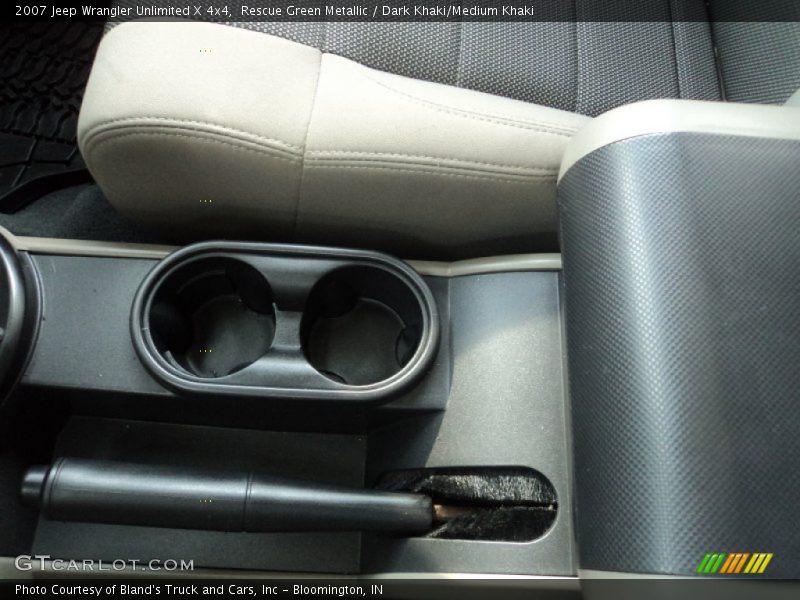 Rescue Green Metallic / Dark Khaki/Medium Khaki 2007 Jeep Wrangler Unlimited X 4x4