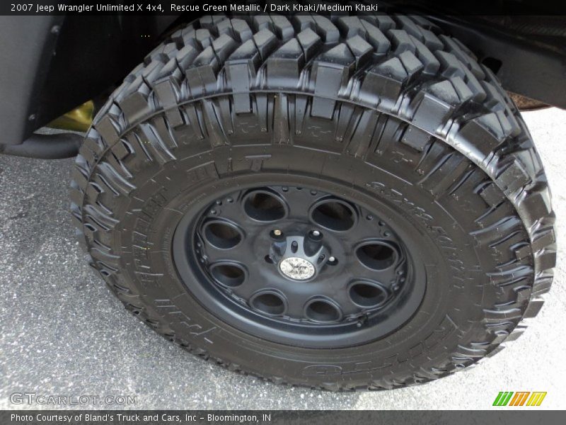 Rescue Green Metallic / Dark Khaki/Medium Khaki 2007 Jeep Wrangler Unlimited X 4x4