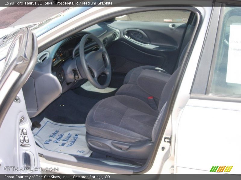 Silver Frost Metallic / Medium Graphite 1998 Ford Taurus SE