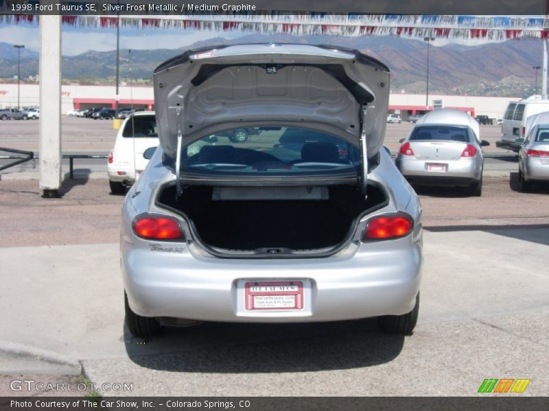 Silver Frost Metallic / Medium Graphite 1998 Ford Taurus SE