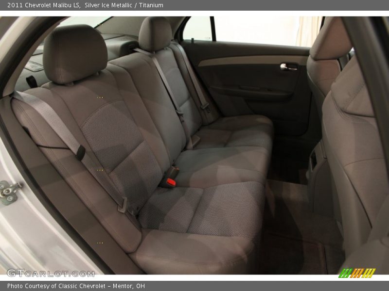 Silver Ice Metallic / Titanium 2011 Chevrolet Malibu LS