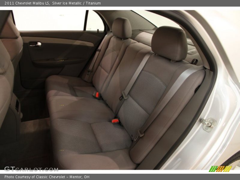 Silver Ice Metallic / Titanium 2011 Chevrolet Malibu LS