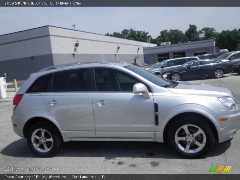 Quicksilver / Gray 2009 Saturn VUE XR V6