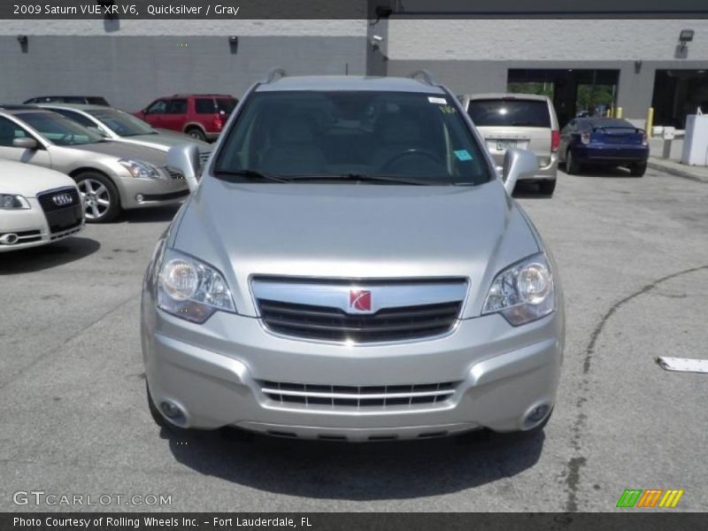 Quicksilver / Gray 2009 Saturn VUE XR V6