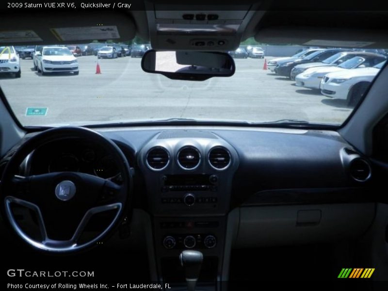 Quicksilver / Gray 2009 Saturn VUE XR V6