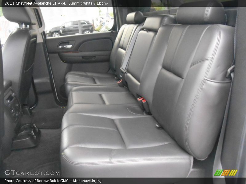 Summit White / Ebony 2011 Chevrolet Avalanche LT 4x4