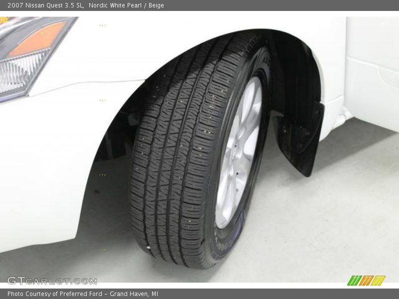 Nordic White Pearl / Beige 2007 Nissan Quest 3.5 SL