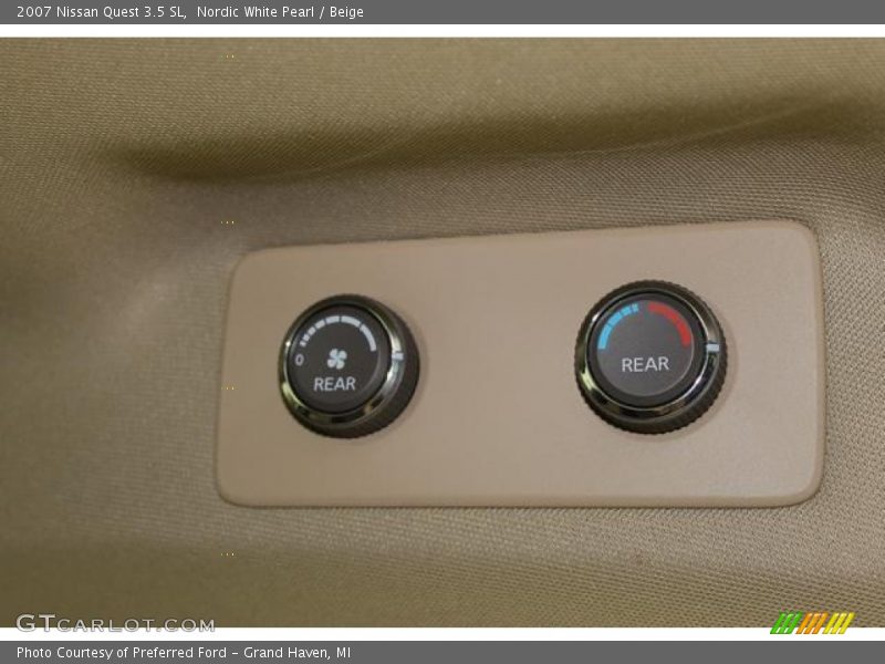 Nordic White Pearl / Beige 2007 Nissan Quest 3.5 SL