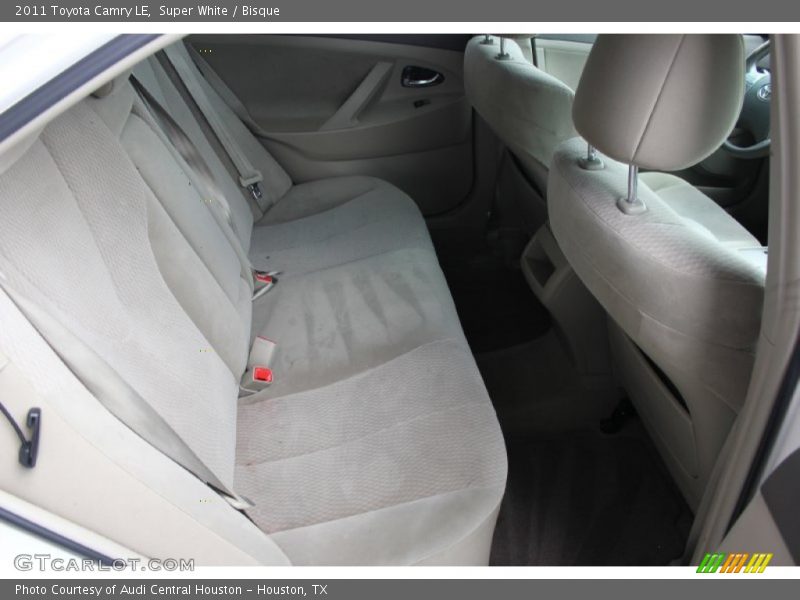 Super White / Bisque 2011 Toyota Camry LE