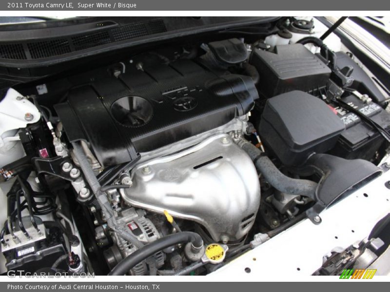 Super White / Bisque 2011 Toyota Camry LE