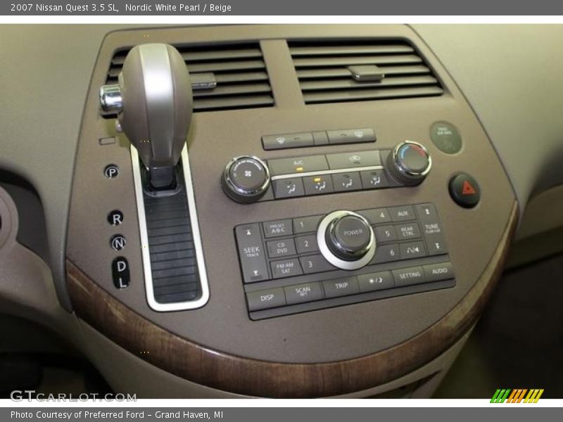 Nordic White Pearl / Beige 2007 Nissan Quest 3.5 SL