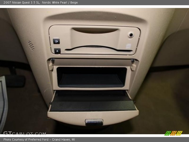 Nordic White Pearl / Beige 2007 Nissan Quest 3.5 SL