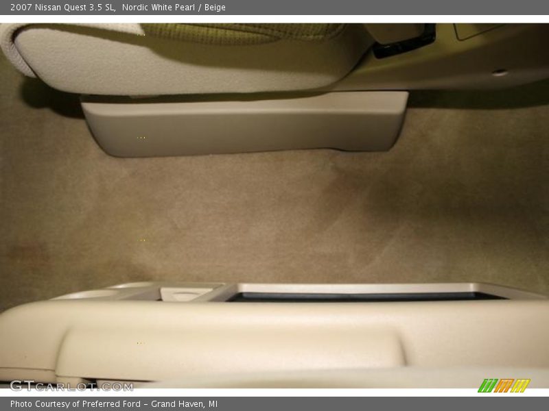 Nordic White Pearl / Beige 2007 Nissan Quest 3.5 SL