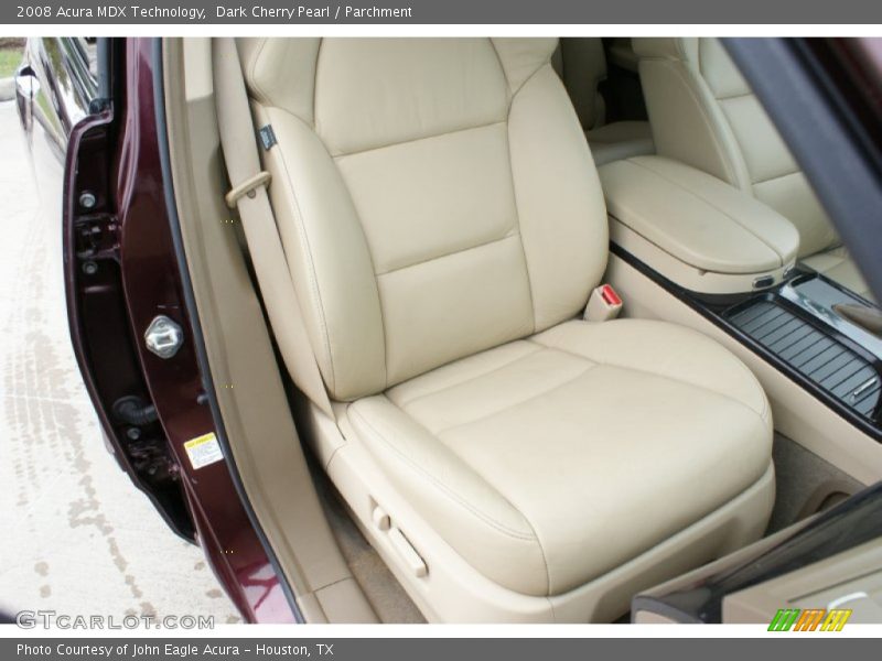 Front Seat of 2008 MDX Technology