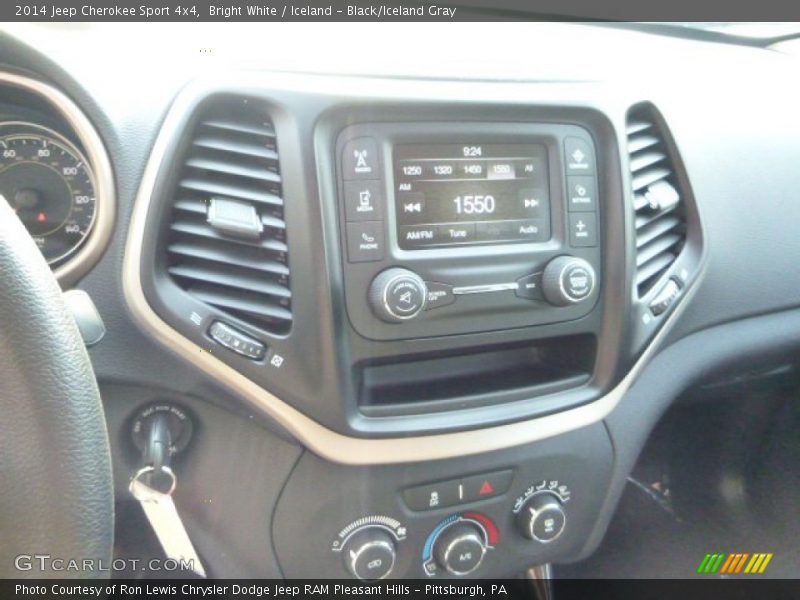 Bright White / Iceland - Black/Iceland Gray 2014 Jeep Cherokee Sport 4x4