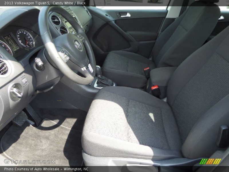 Candy White / Black 2013 Volkswagen Tiguan S