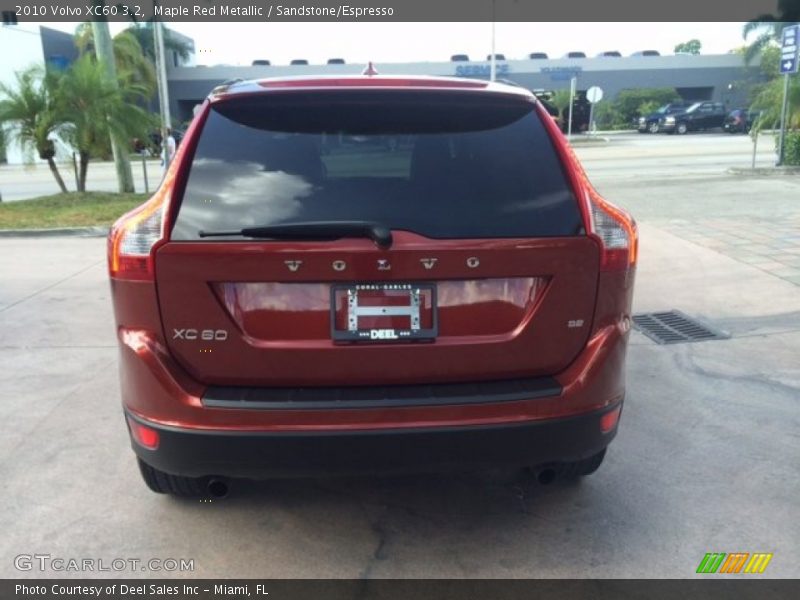 Maple Red Metallic / Sandstone/Espresso 2010 Volvo XC60 3.2