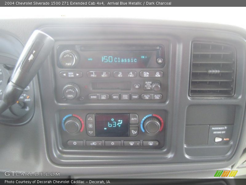 Arrival Blue Metallic / Dark Charcoal 2004 Chevrolet Silverado 1500 Z71 Extended Cab 4x4