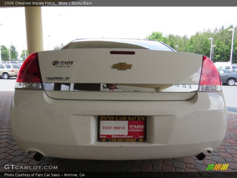 White / Ebony Black 2006 Chevrolet Impala Police