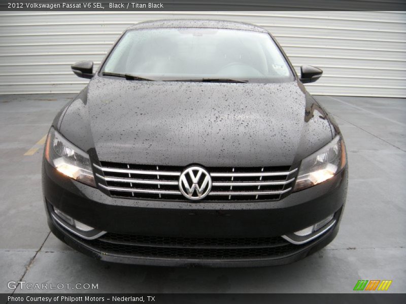 Black / Titan Black 2012 Volkswagen Passat V6 SEL